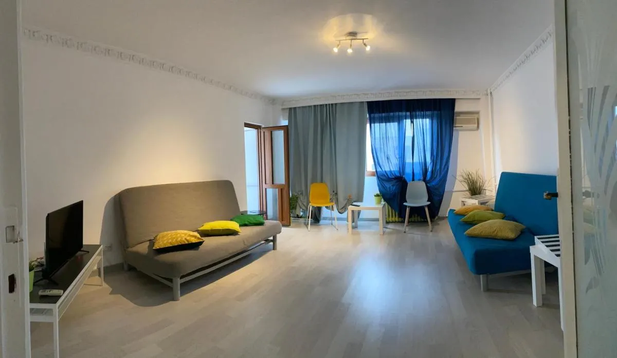 Green Apartment 4 Mircea Voda — 5