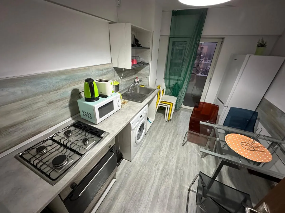 Green Apartment 63 — 4