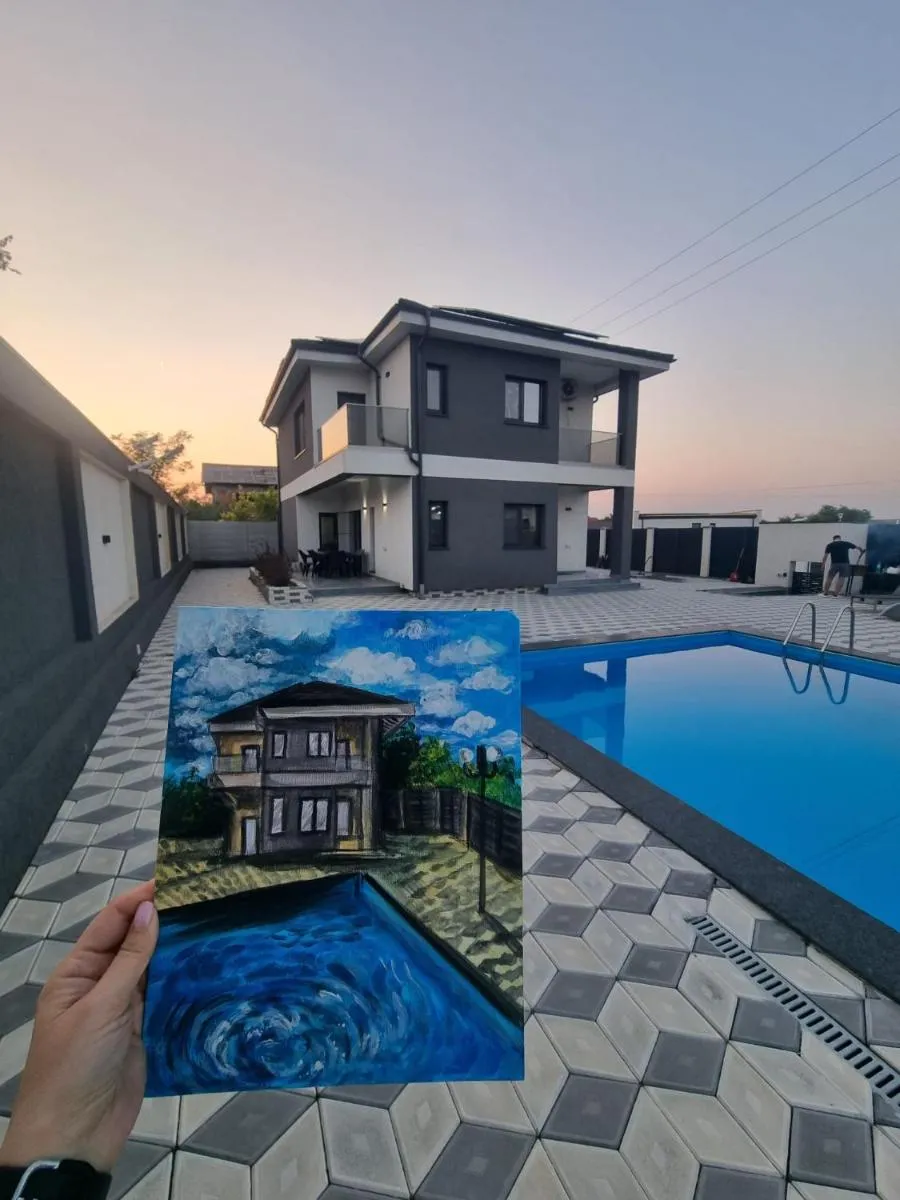 Grey House — 4