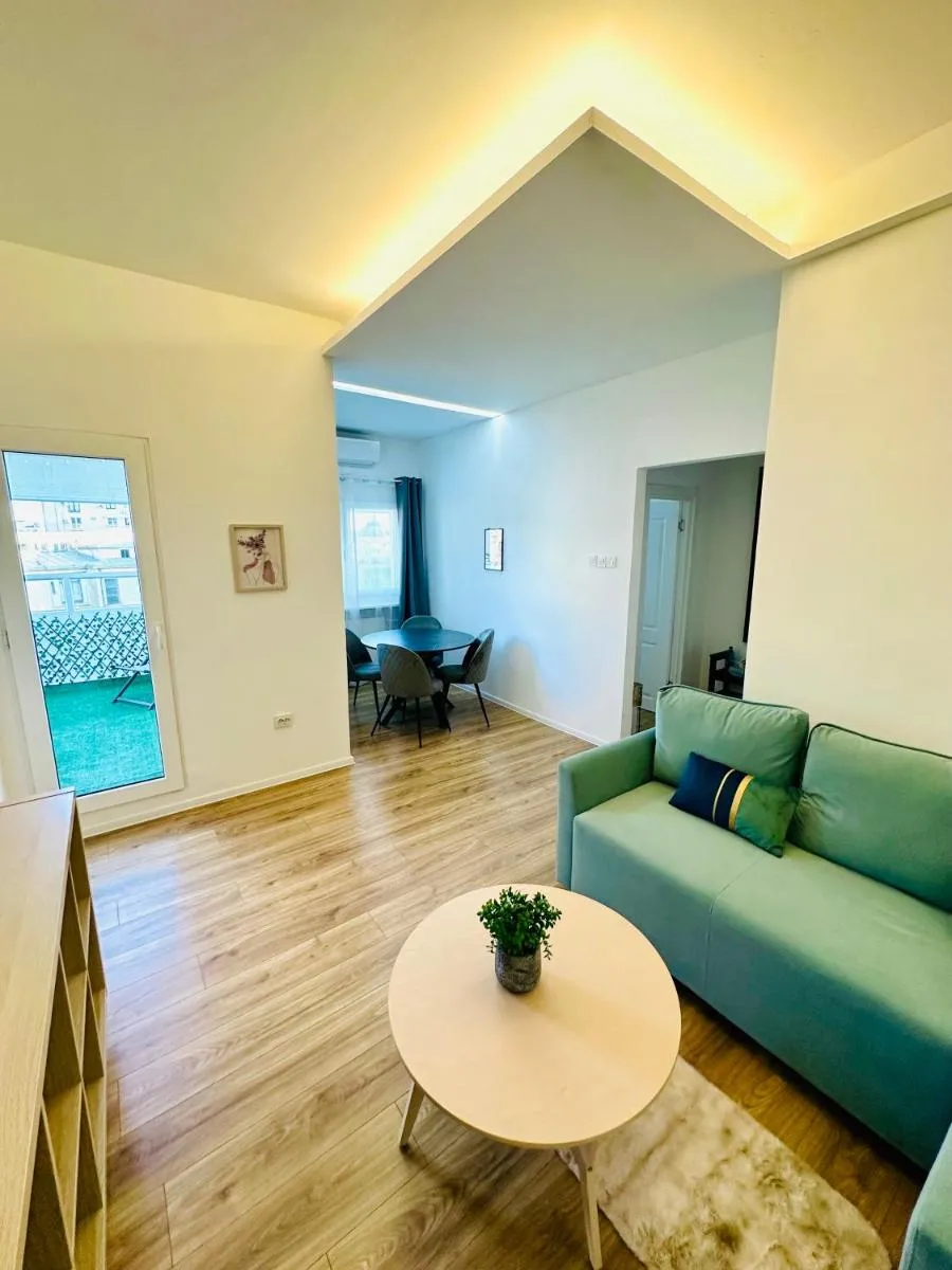 Hacienda Romana – Rooftop Downtown Apartment — 5