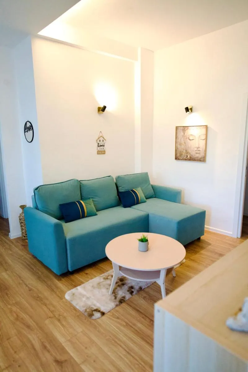 Hacienda Romana – Rooftop Downtown Apartment — 4