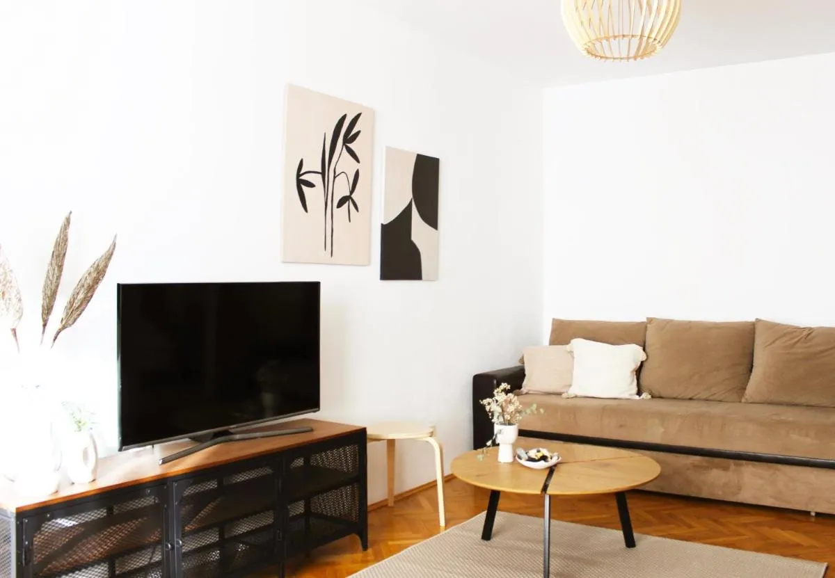 Harmony Plaza Apartment 2BR — 5