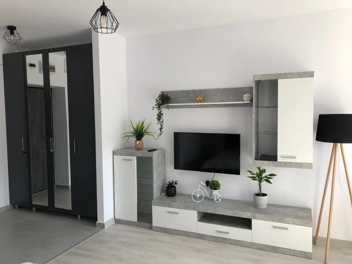 Hils Pallady Bucharest apartments — 2