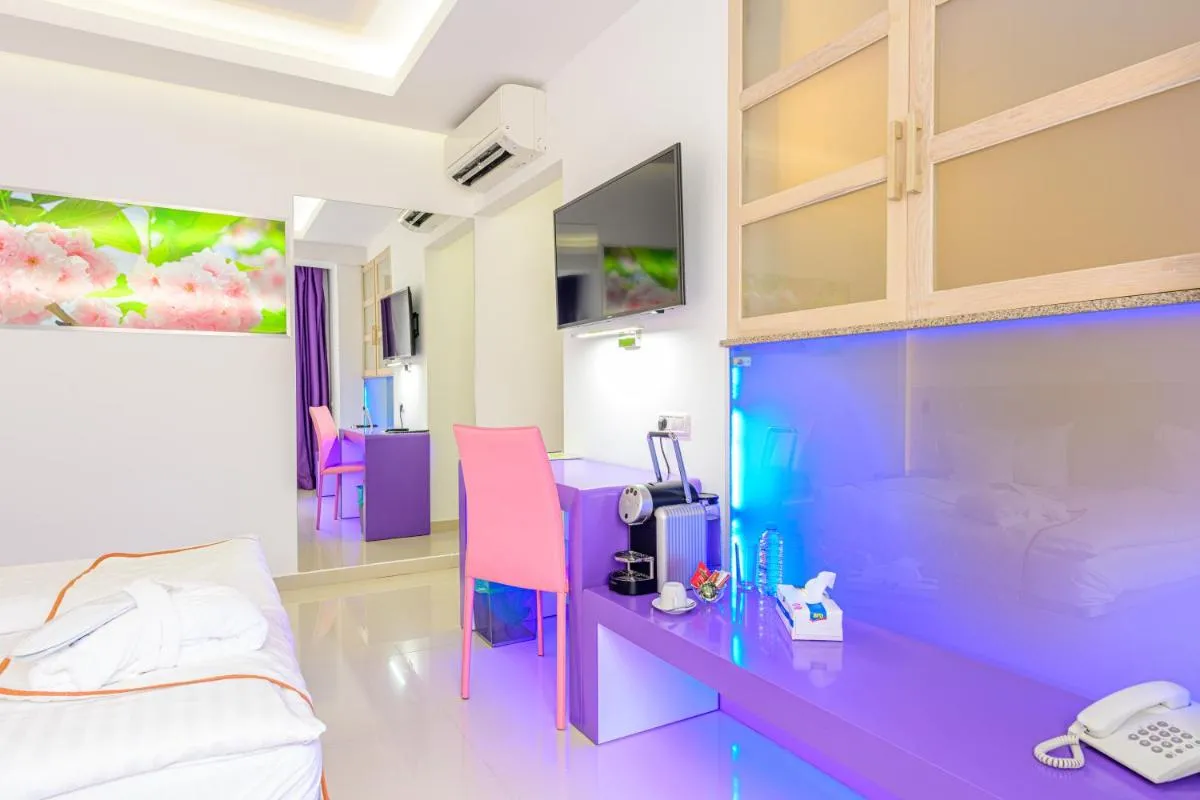 Hotel Christina Plus — 3