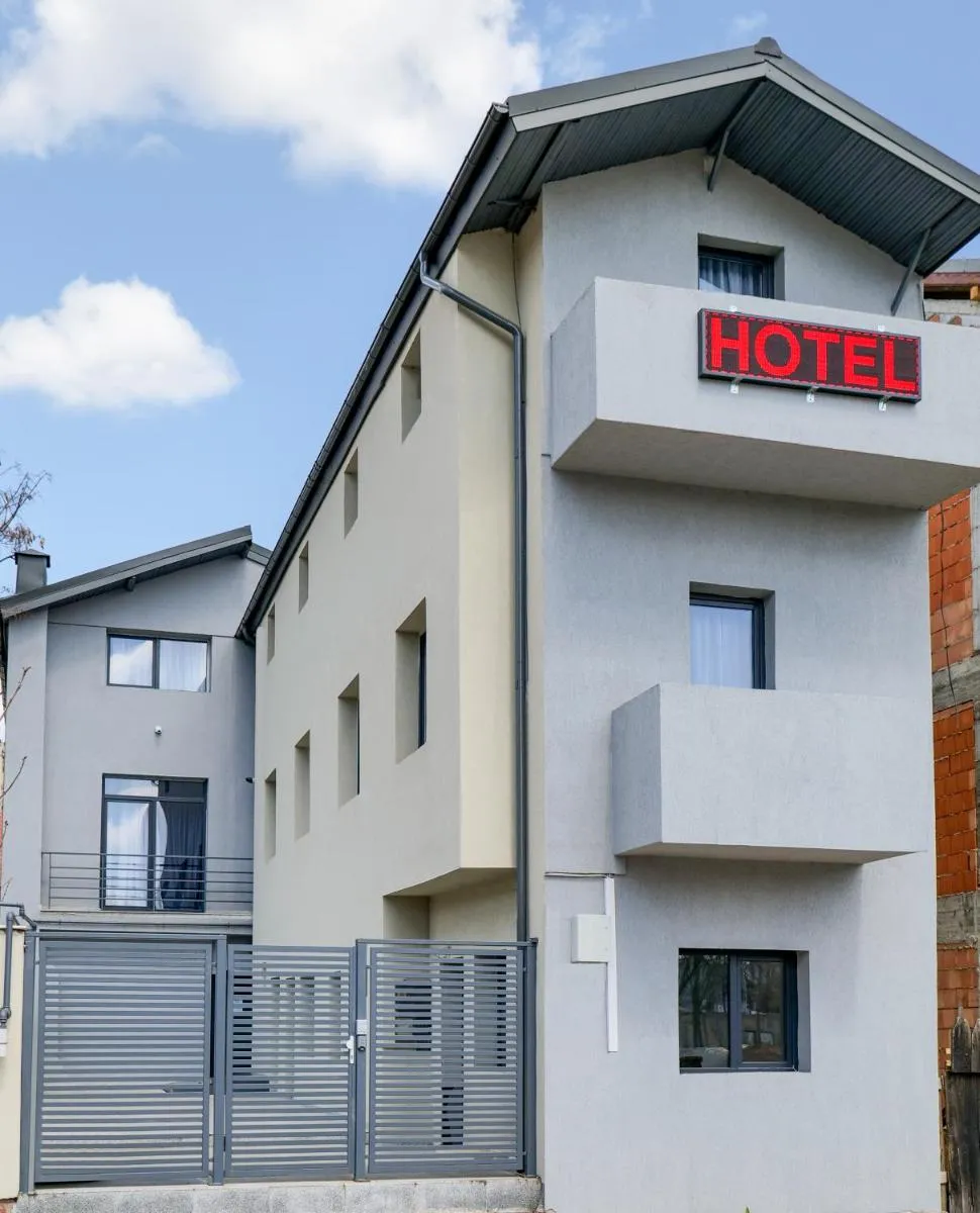 Hotel Ema&Zain — 4