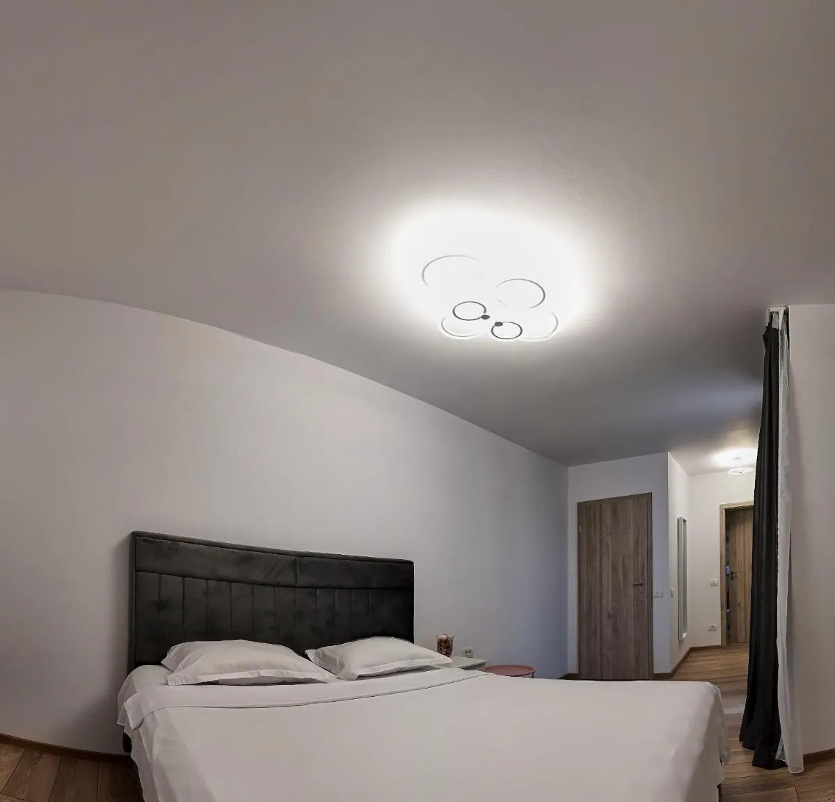 Hotel Emma — 3