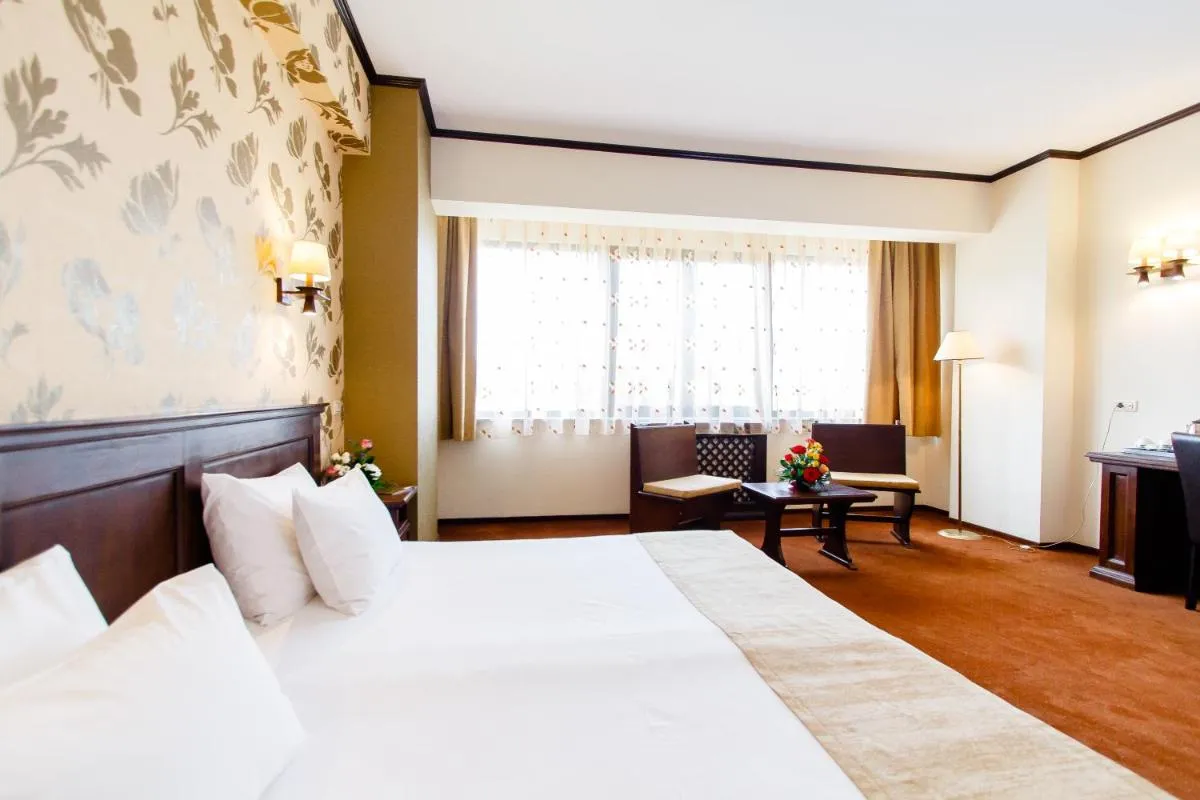 International Bucharest City Centre Hotel — 4