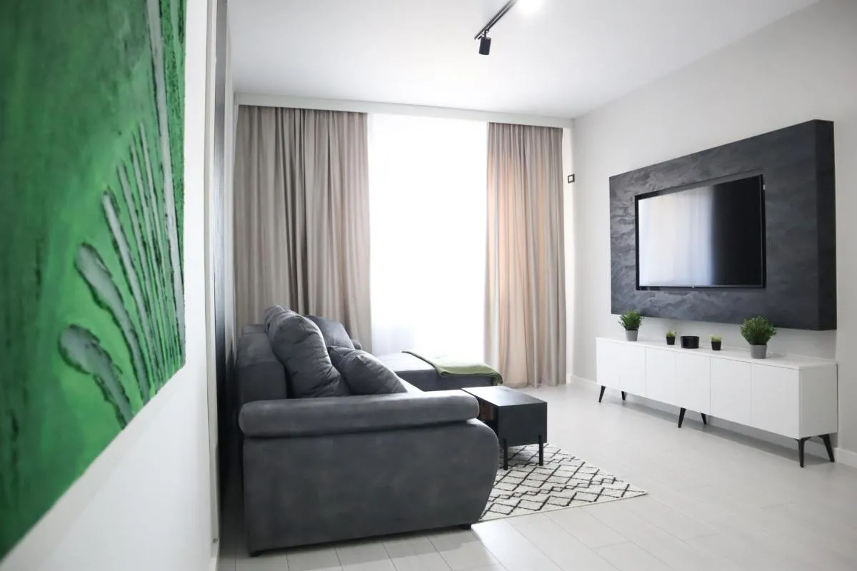 KARIMI Apartment – Grand Kristal Residence Bucuresti — 2