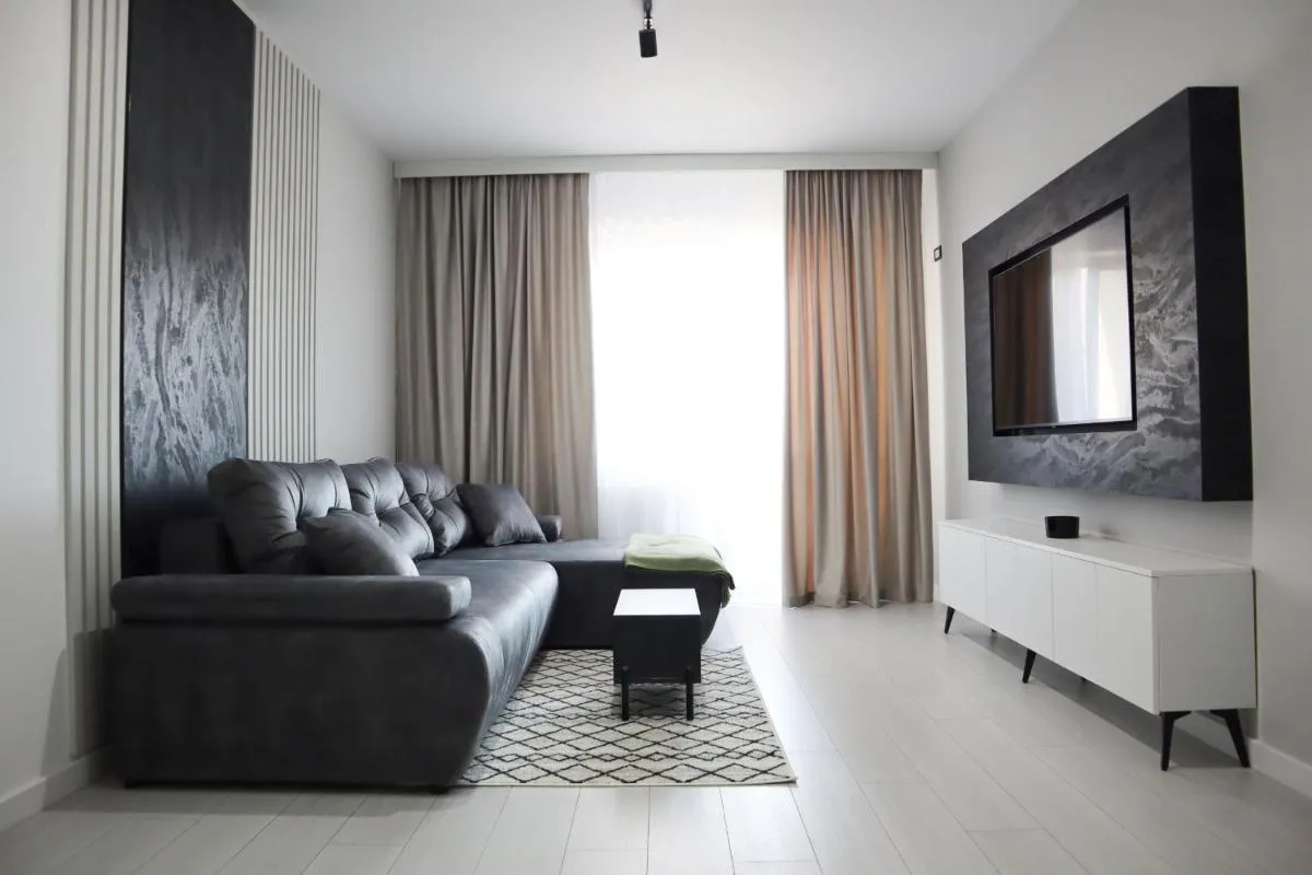 KARIMI Apartment – Grand Kristal Residence Bucuresti — 5