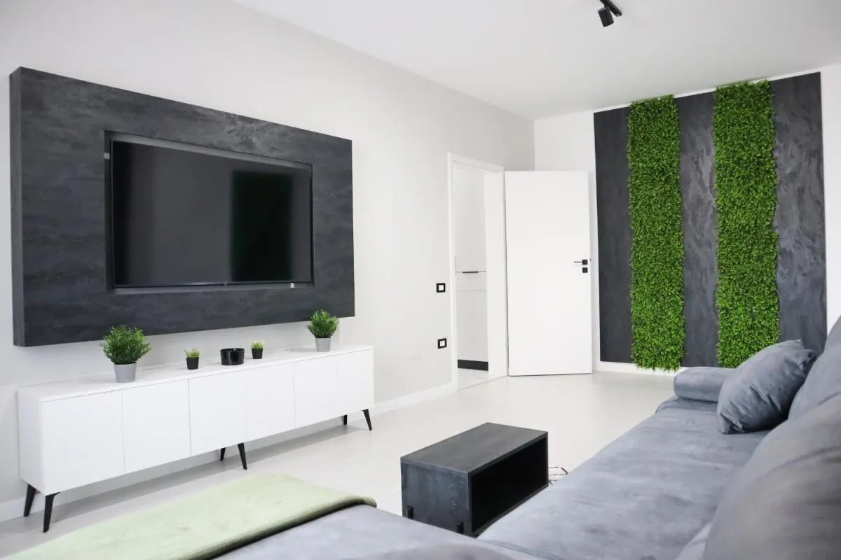 KARIMI Apartment – Grand Kristal Residence Bucuresti — 3