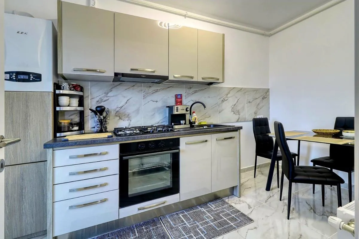 LUXURY Apartament — 3