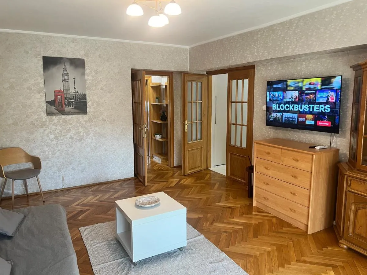 LazyNest – Central 2BR Apt near Piata Alba Iulia — 2