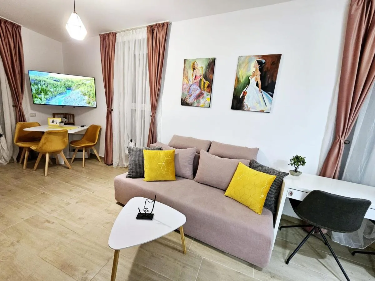 Lovely New Balcony Apartment Cismigiu Park – POP5 — 5