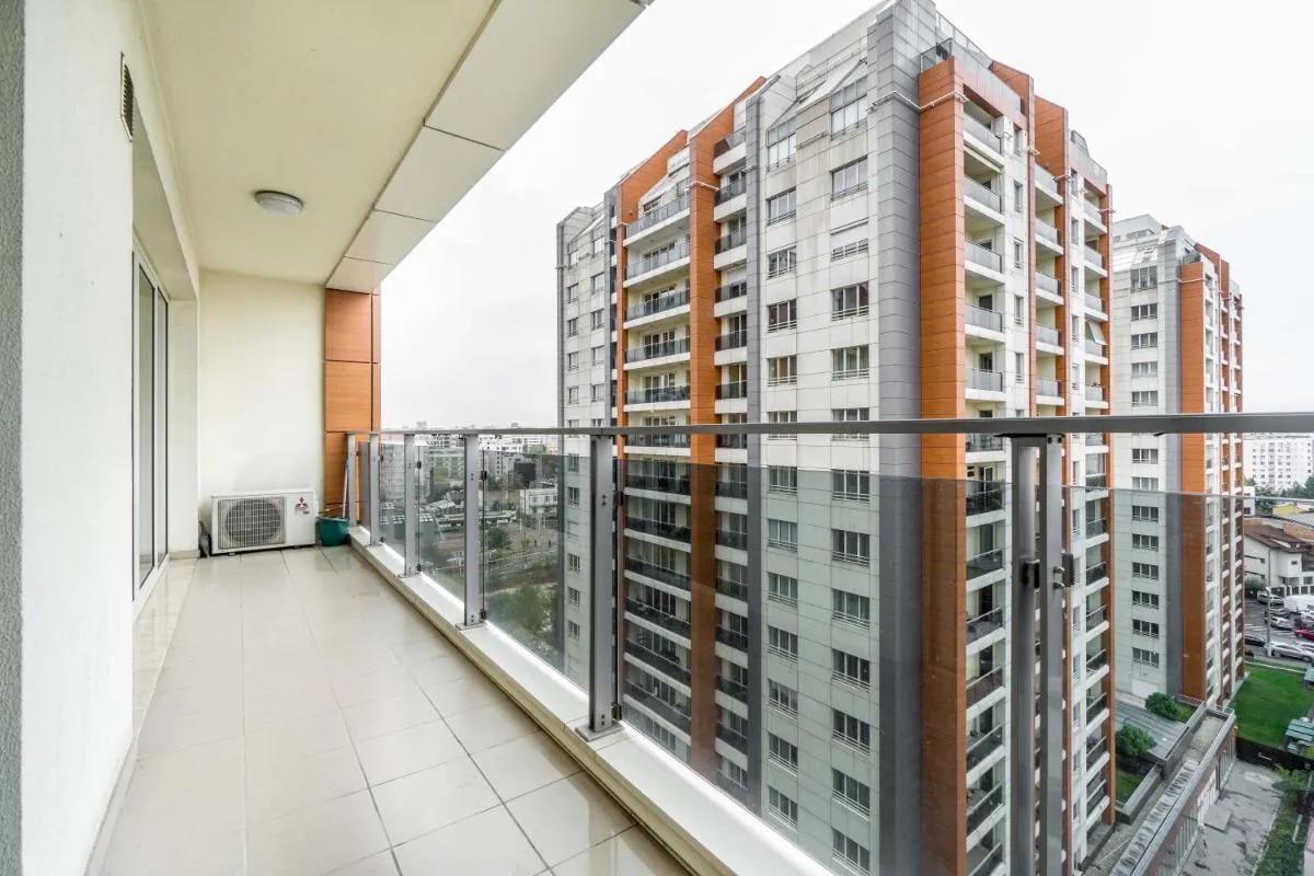 Luxury Apartment Bucharest Mall area — 3