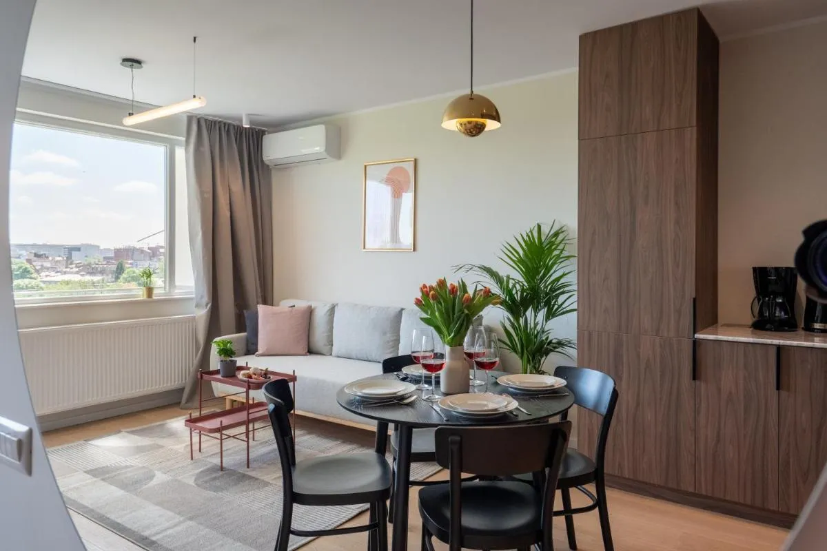 Luxury Apartment With Amazing Terrace — 4