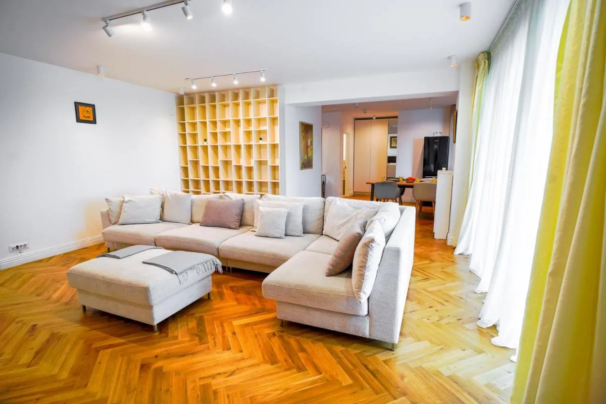 Luxury Central Park Apartment — 5