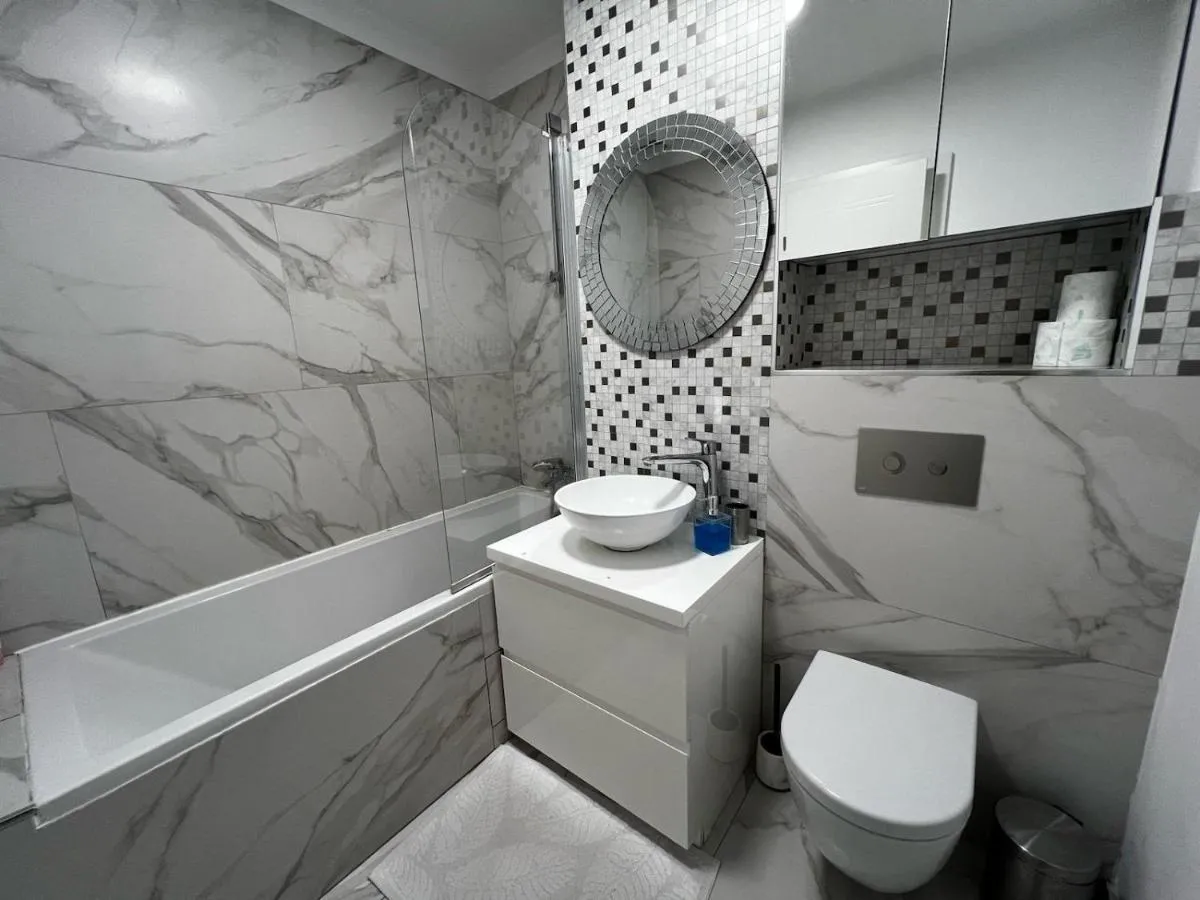 Luxury Dorobanti 2 bedroom ap center location — 3