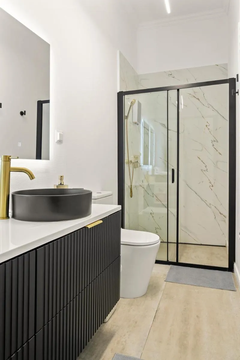 Luxury High Ceilings Garden Villa Free Parking — 5