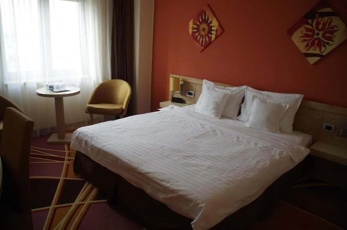 Mari Vila Hotel — 2