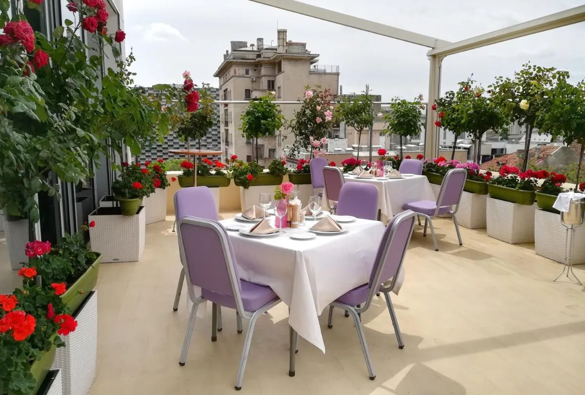 Marshal Garden Hotel — 3