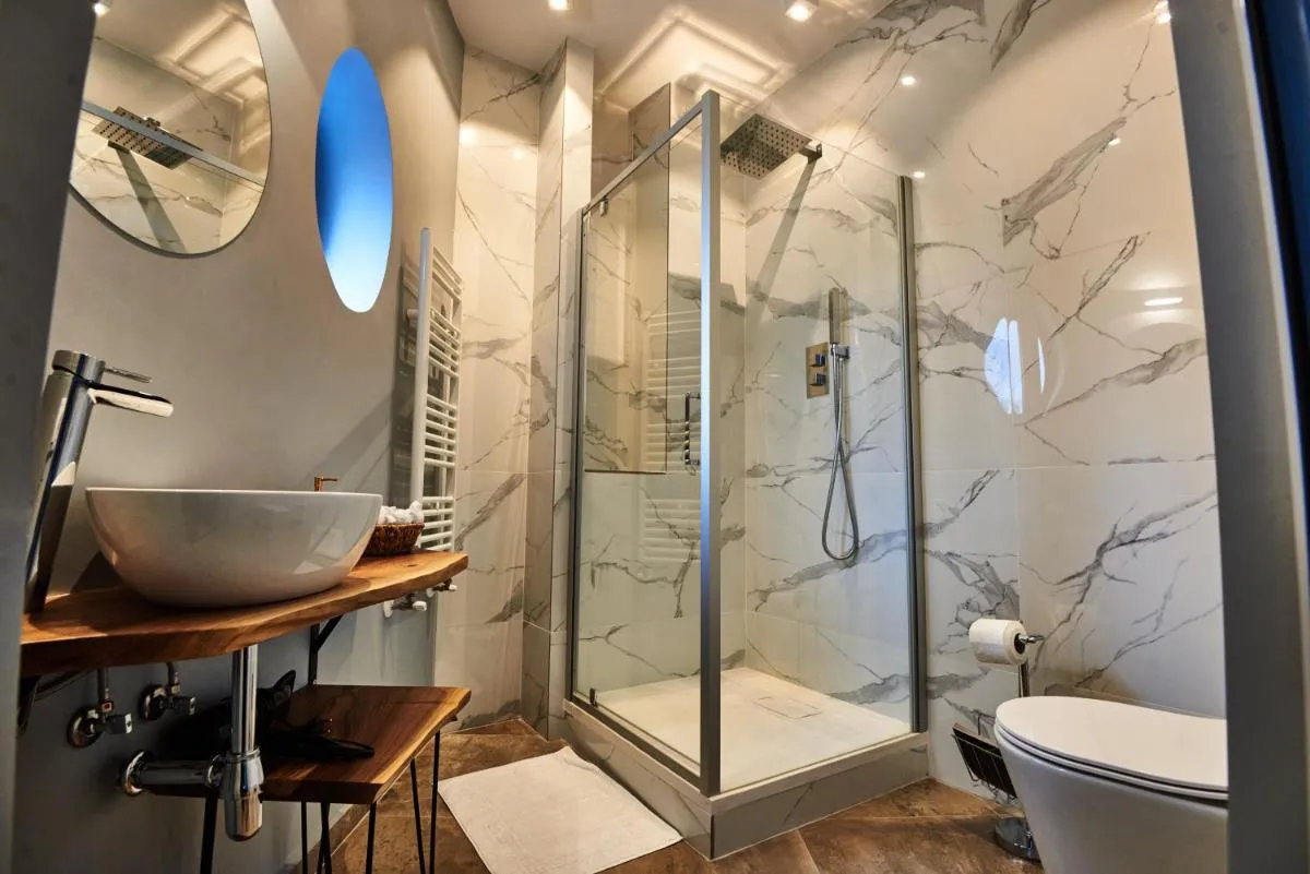 Metropole Apartments Royal Residence — 2