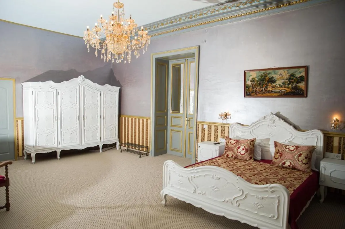 NF Palace Old City Bucharest — 2