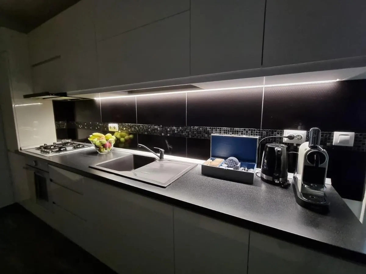 National Arena Retreat, 3 bedroom Stylish, Cozy Flat — 4