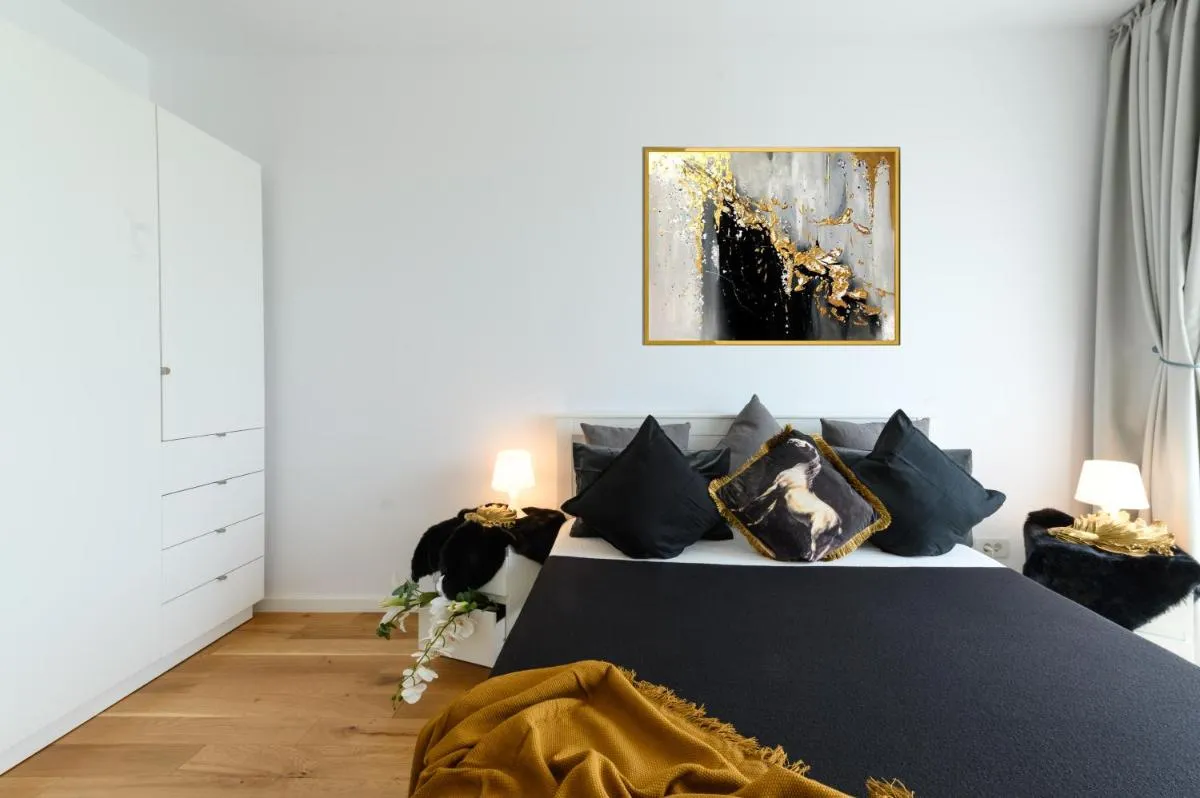 North Artistique – Aviatiei — 5