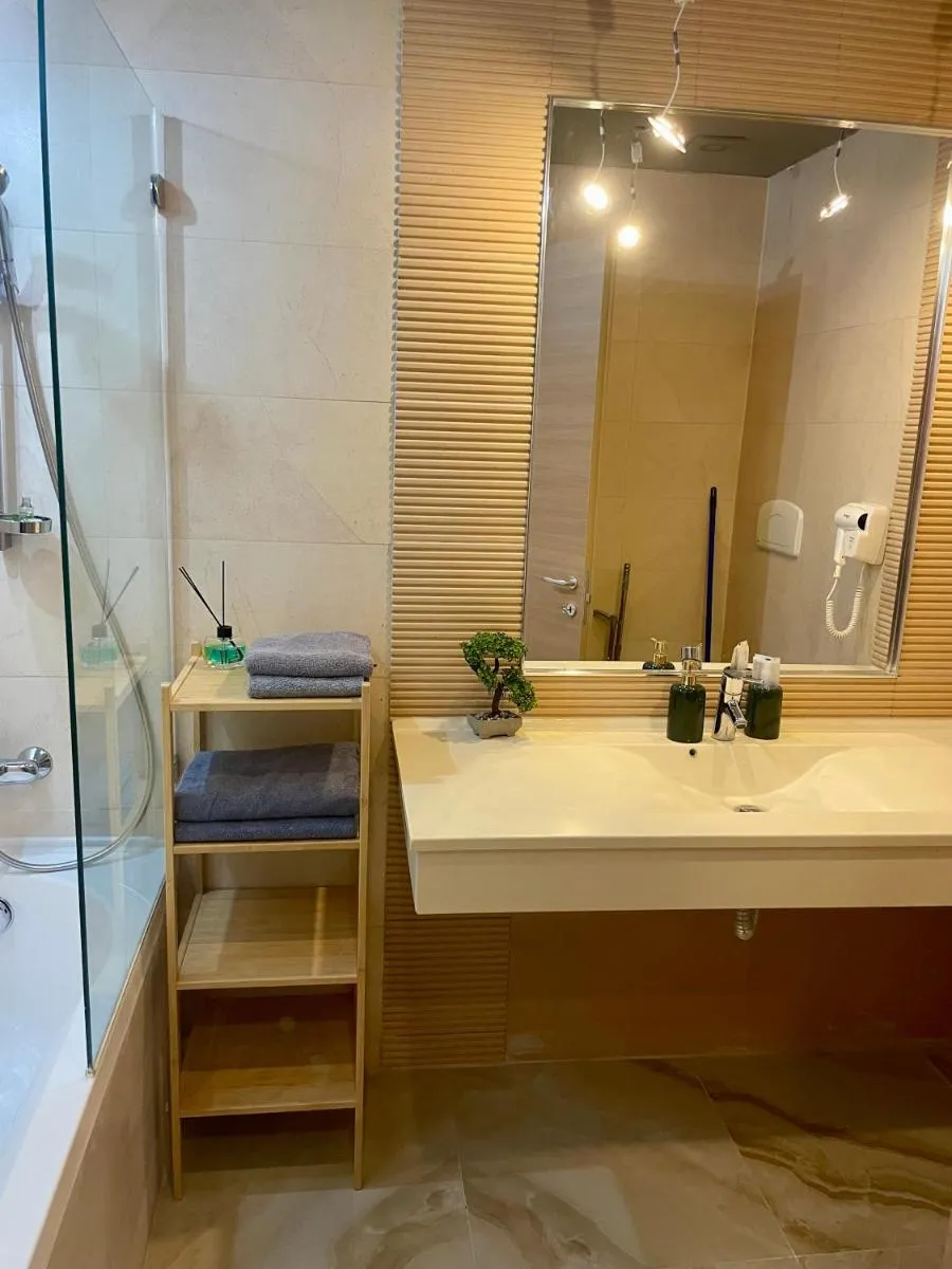 Nubia Studio — 5