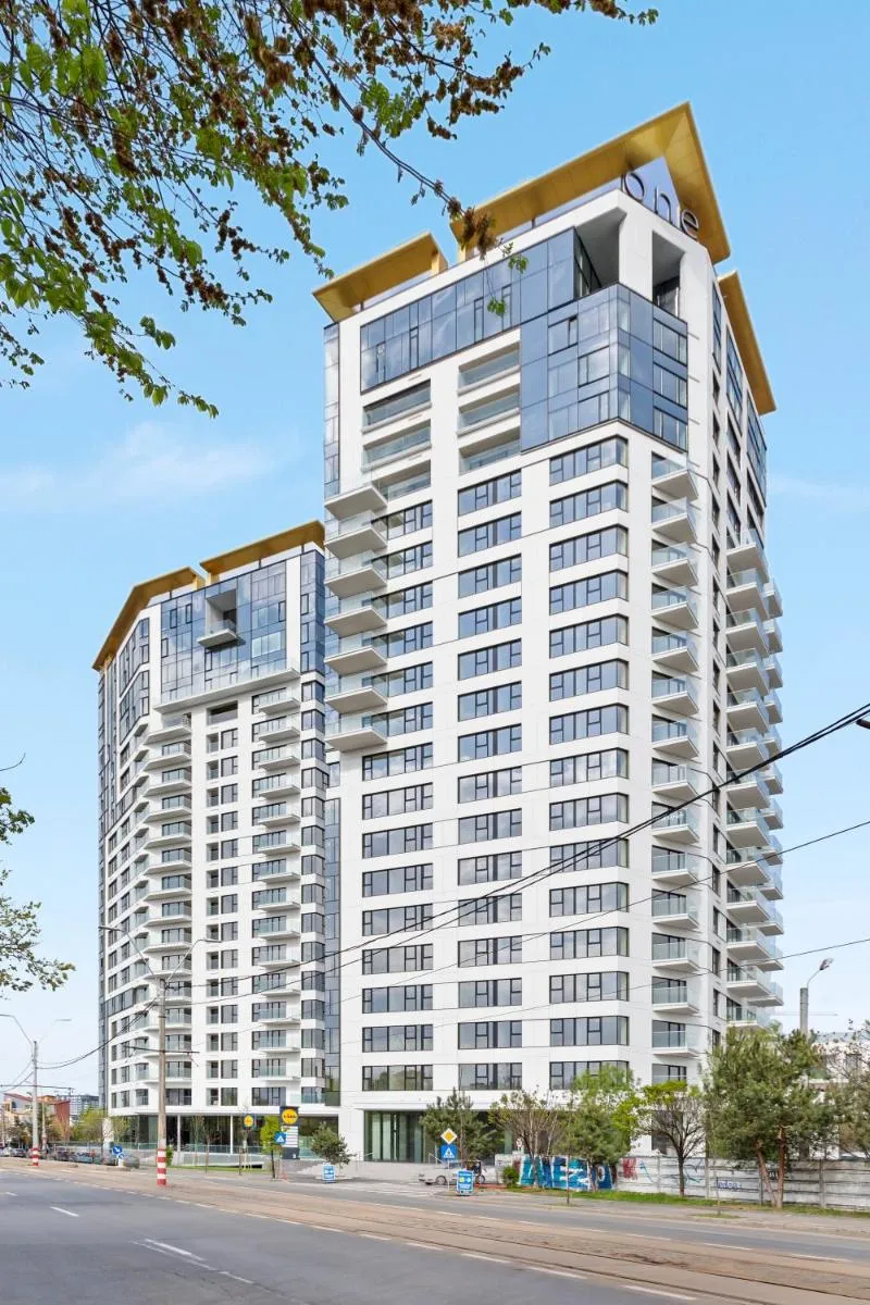 ONE Verdi Luxury Apartments — 4