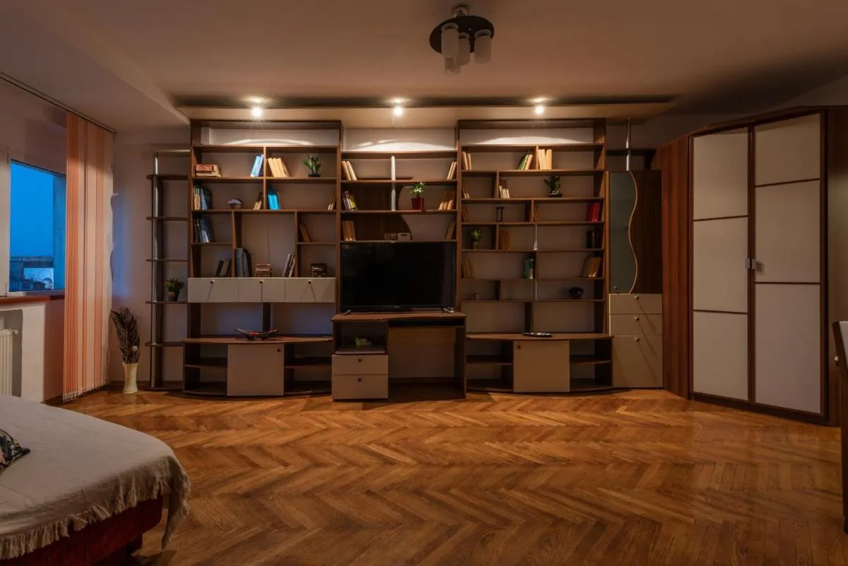 Old Town Home Library — 5