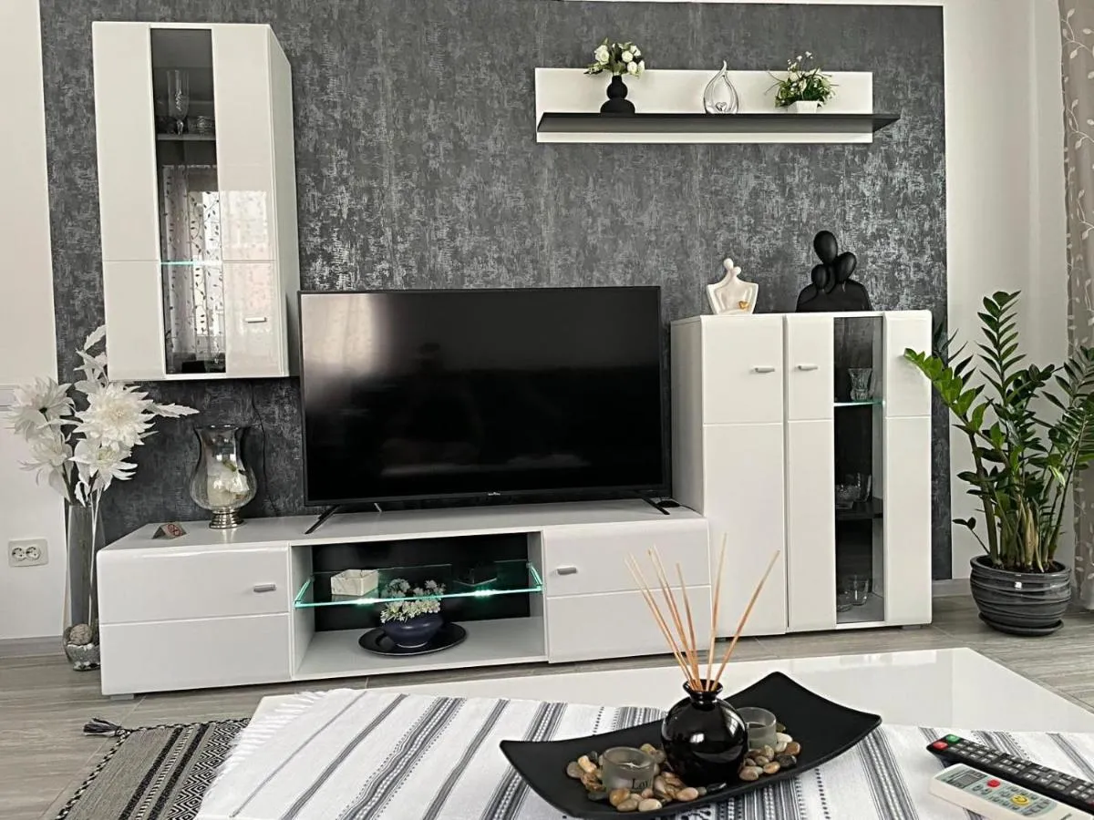 PRESTIGE PALACE BUCHAREST — 5