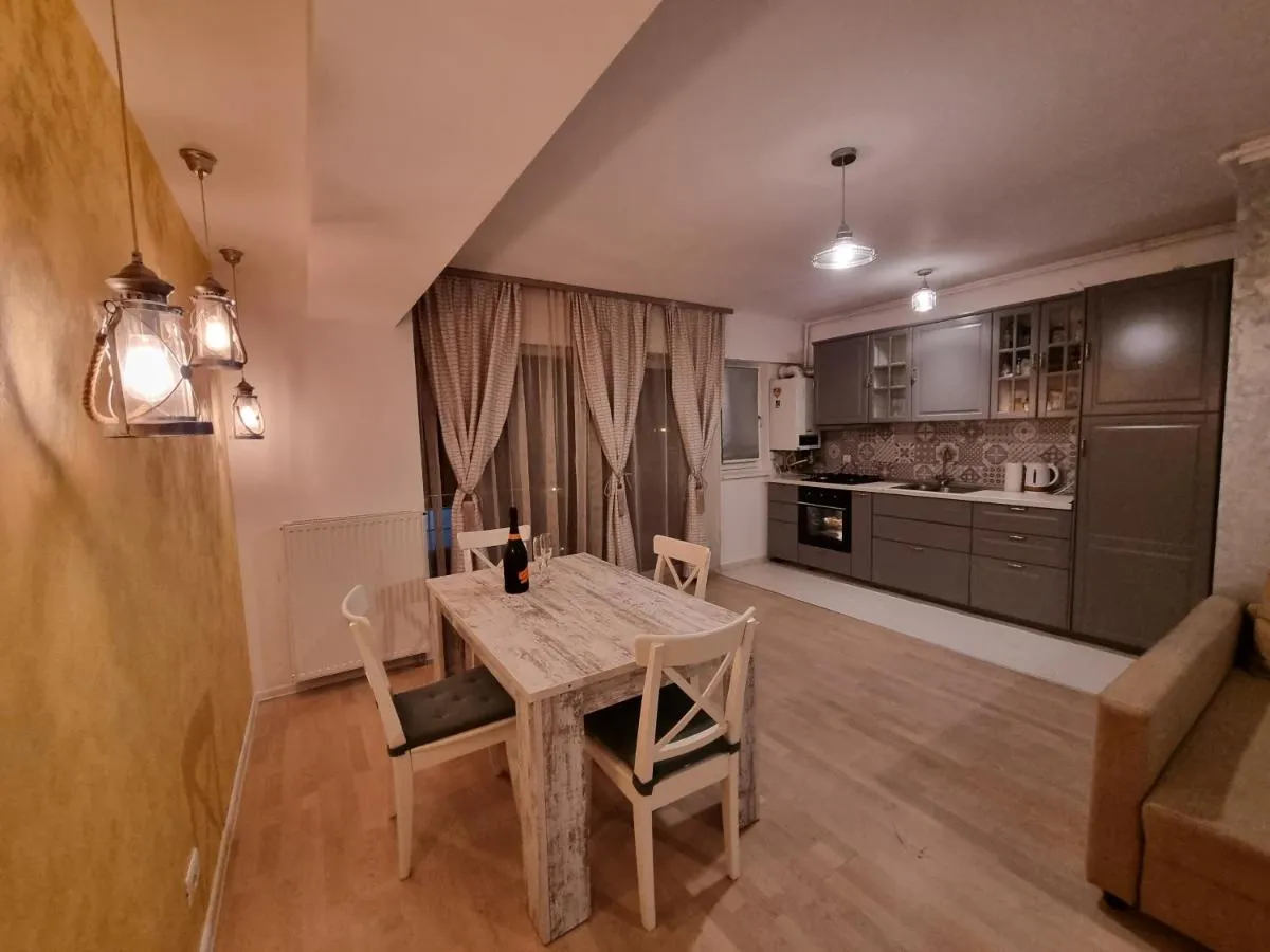 Park Residence 5, 2 Bedroom Apartment — 2