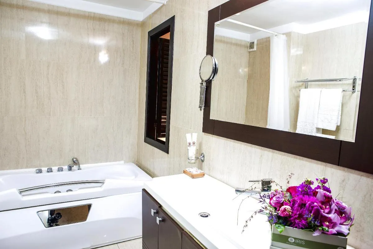 Phoenicia Suites Baneasa — 3