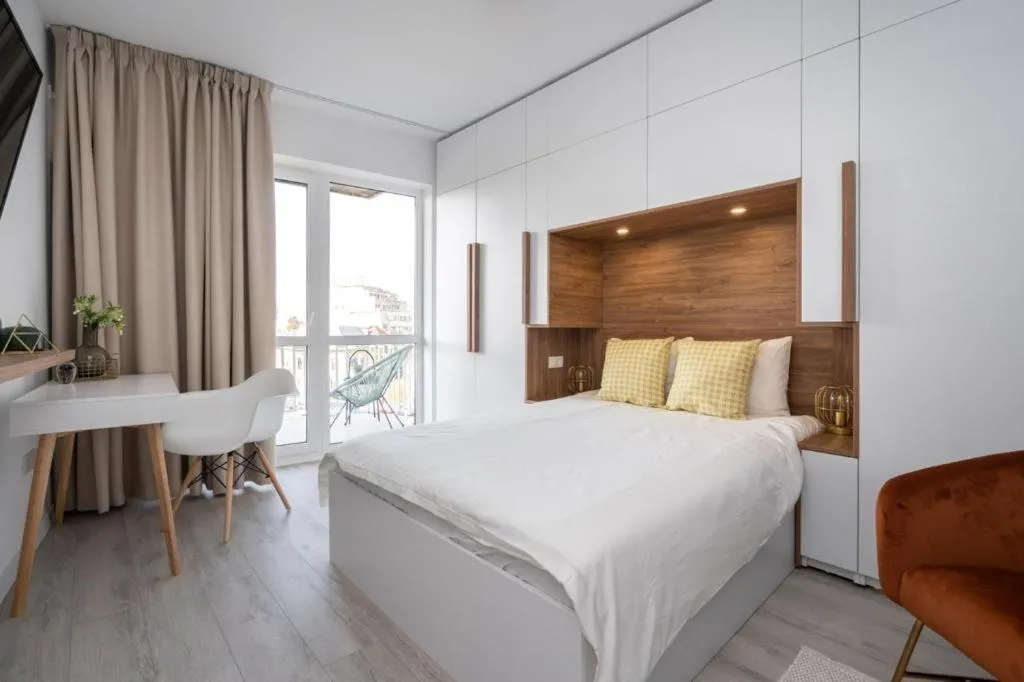 Piata Romana, Two Bedrooms Apartment — 2