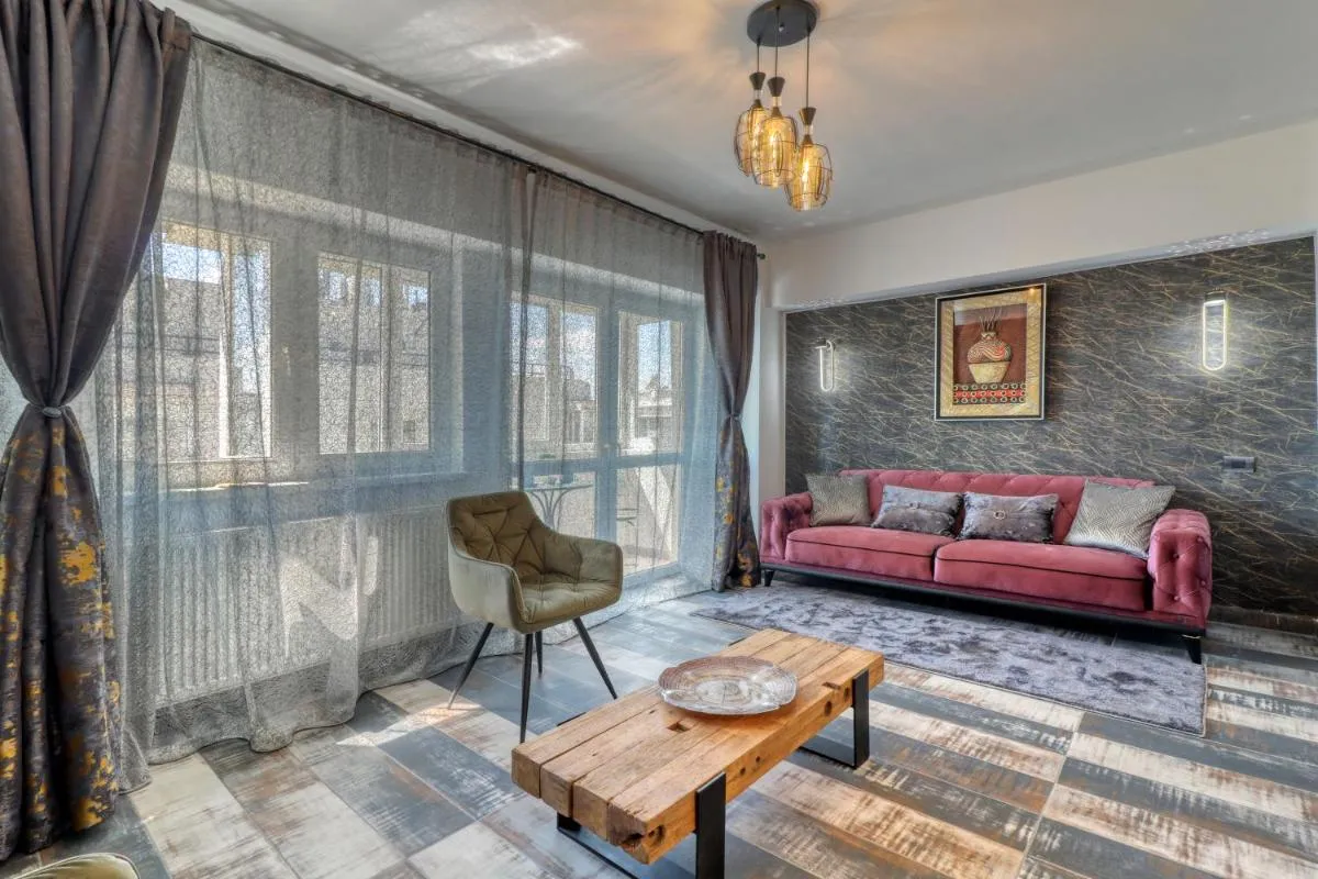 RDI Elegance Apartment Downtown — 2