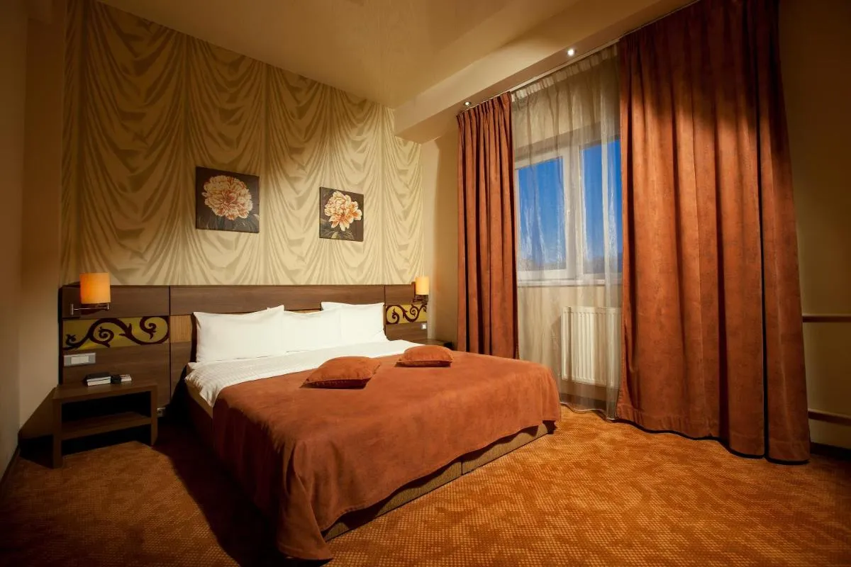 RIN Central Hotel — 2
