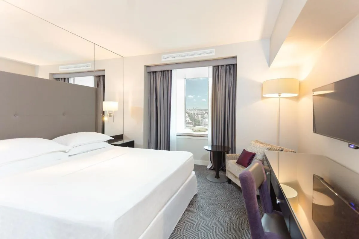 Sheraton Bucharest Hotel — 3