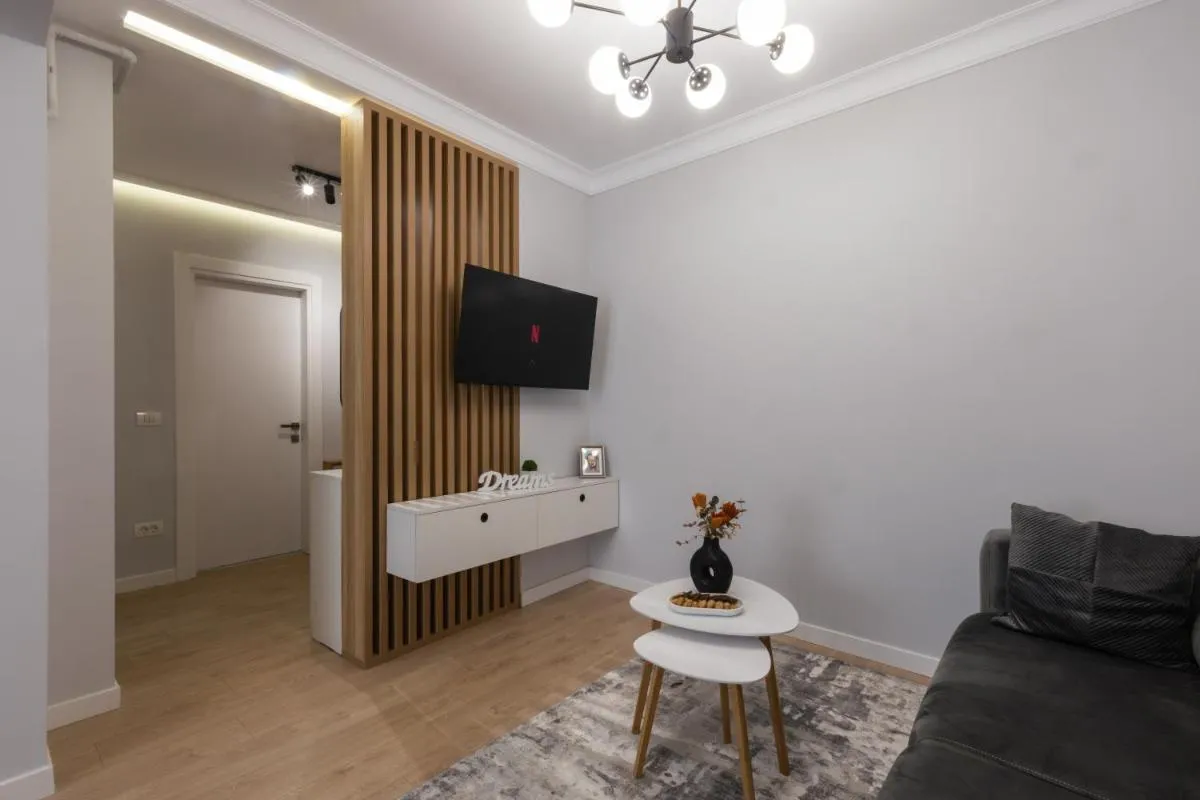 Signature TN Executive Suites — 3