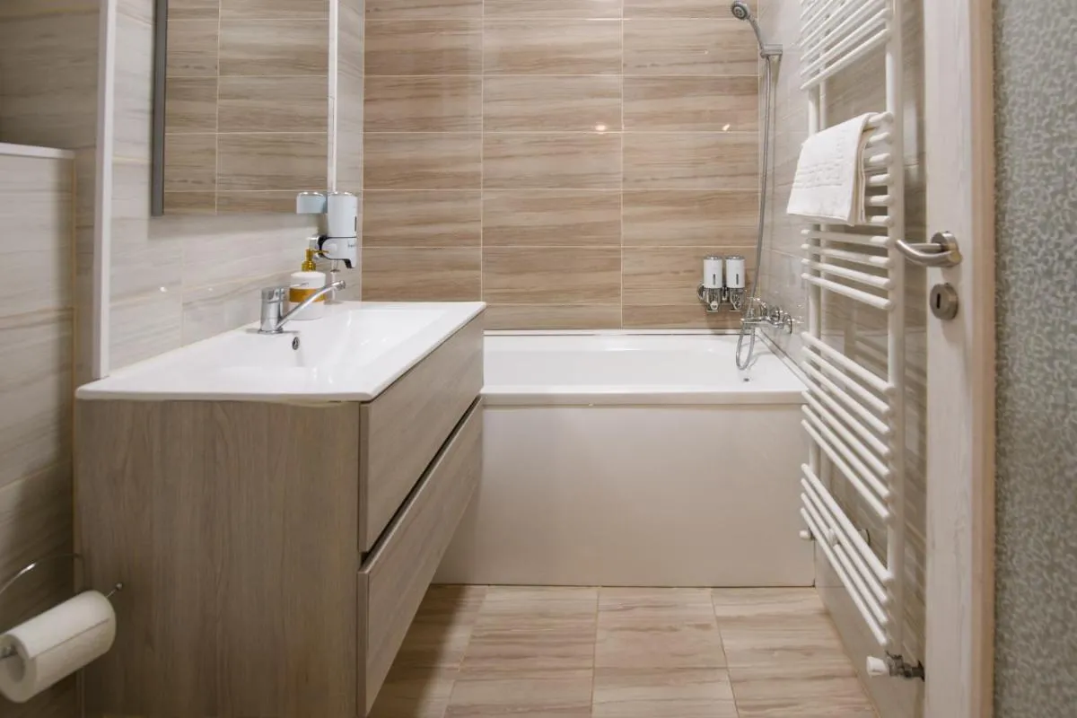 Smart Living Plaza — 3