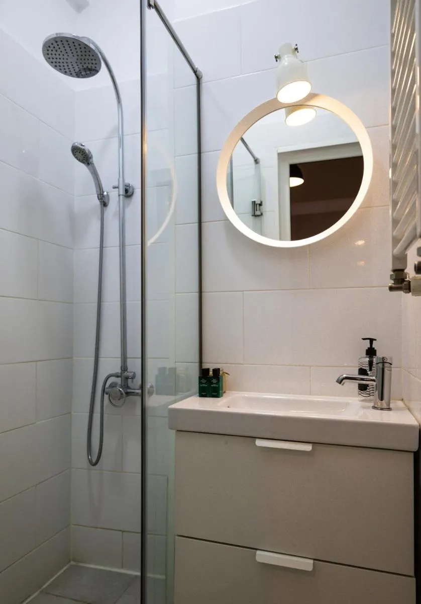 The Loft Luxury Apartments Miracle Home — 5