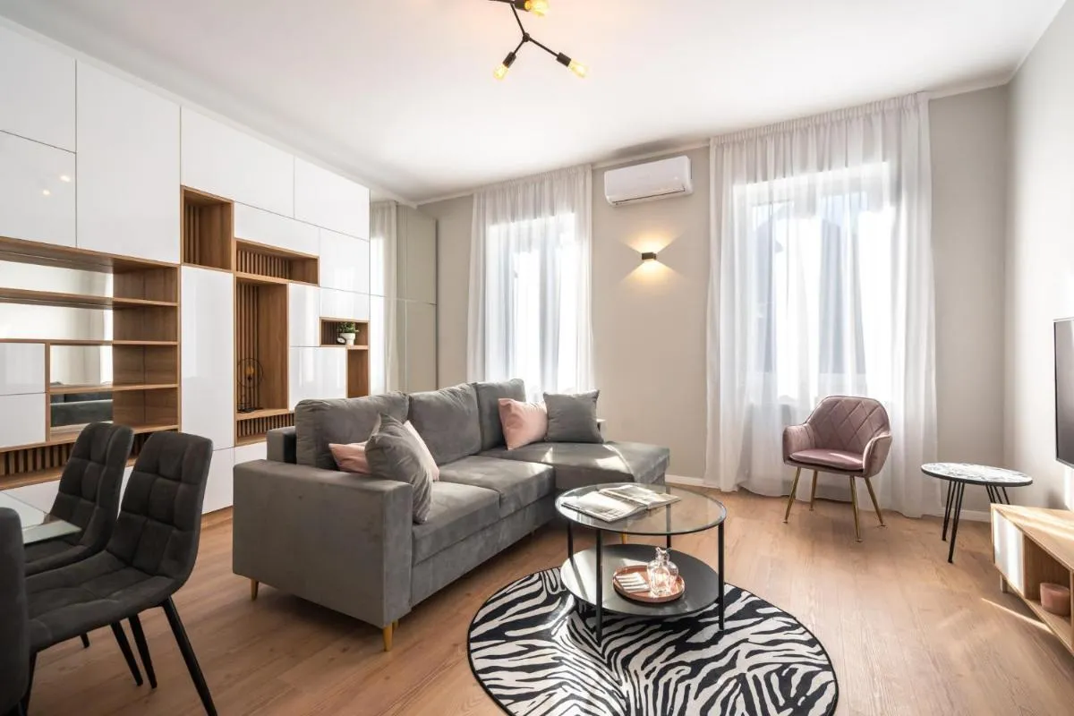 The Loft Luxury Apartments-Near the Park in the City Center — 3