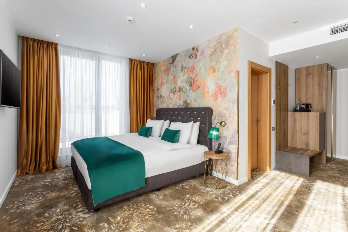 Tomis Garden Aparthotel Bucuresti — 5