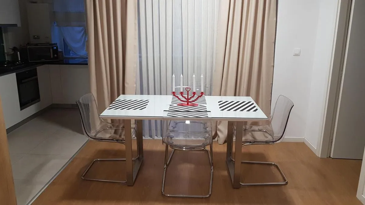 Top Trio Residence — 3