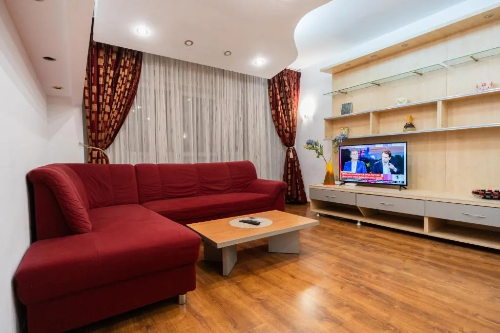 Ultra Central Retreat – Palace of Parliament View