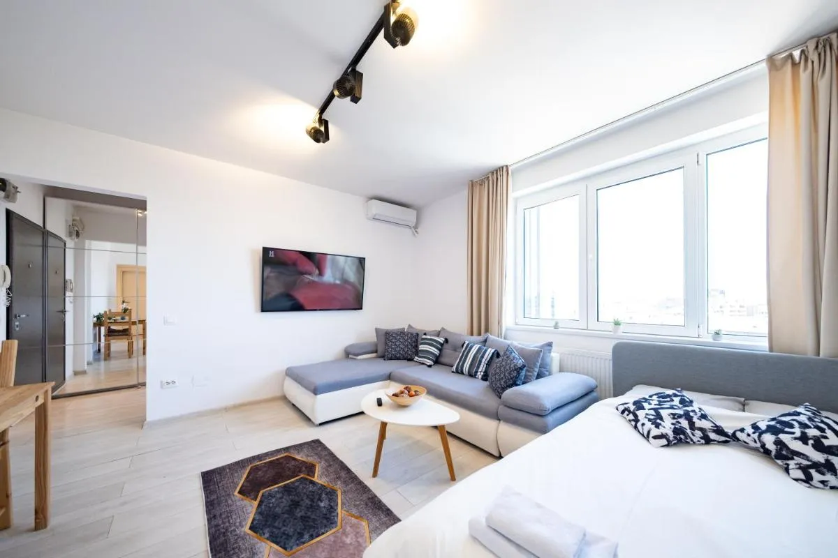 Ultracentral Romana 2 — 2