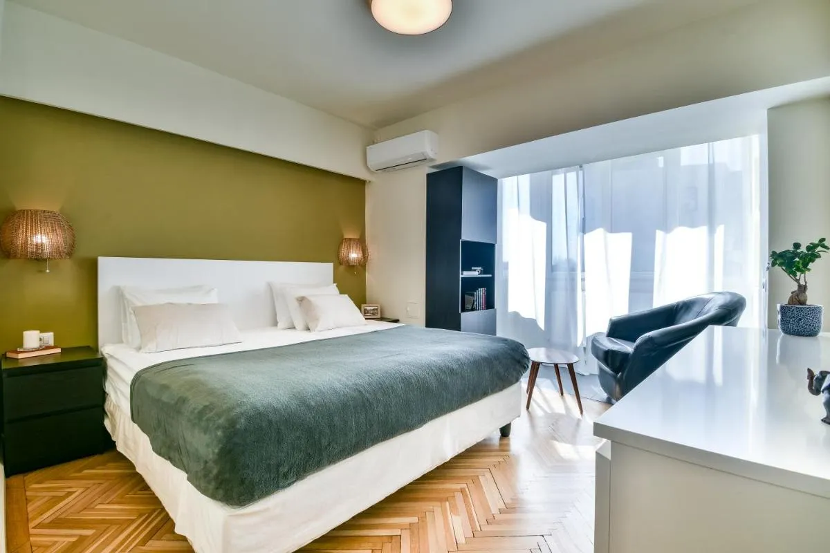 Unirii Center Apartments by Olala Homes — 2