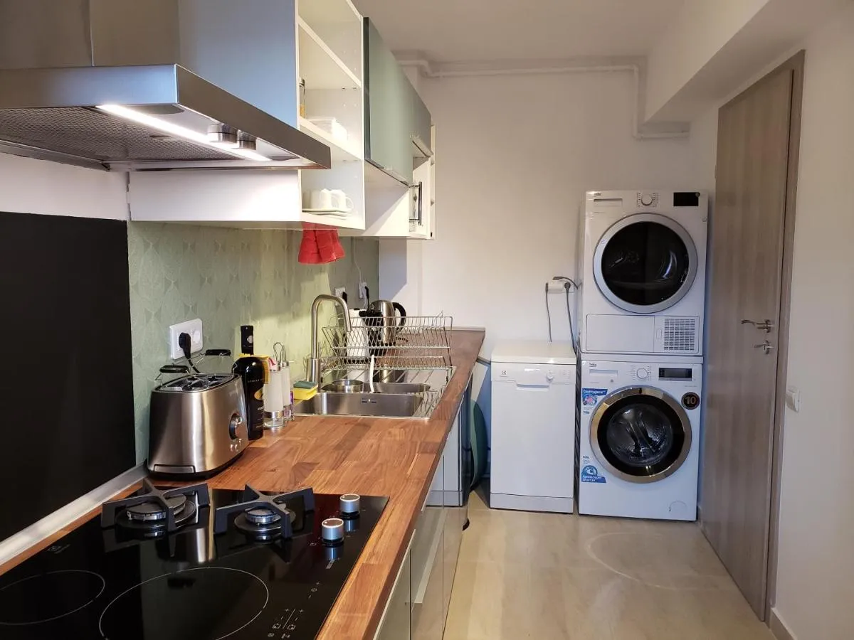 Urban Nest Apartment — 3