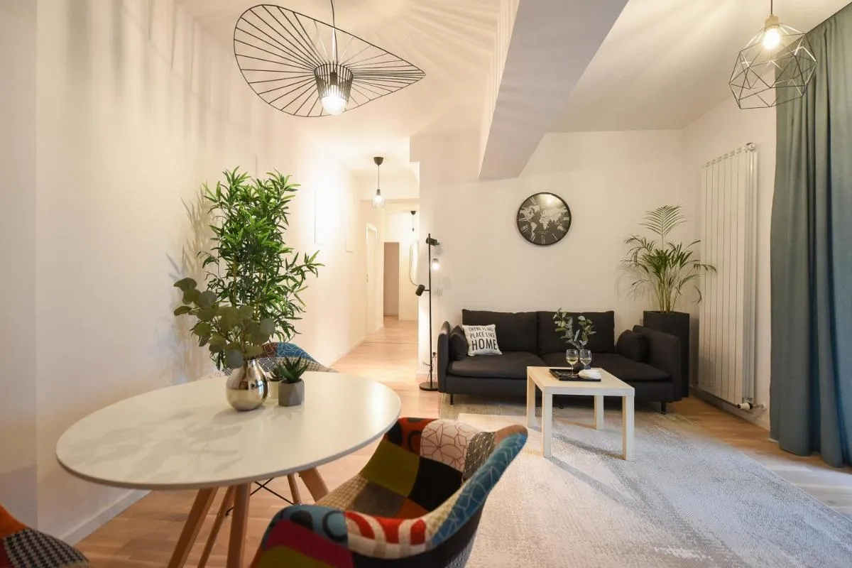 VACATION FEEL – 2BR Apartment with Terrace & Private Parking in Baneasa — 4