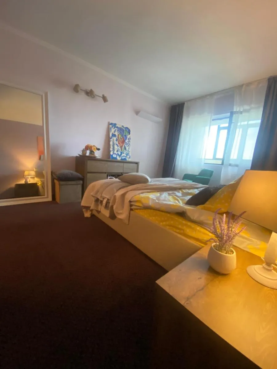 Victoriei Deluxe Suites — 2
